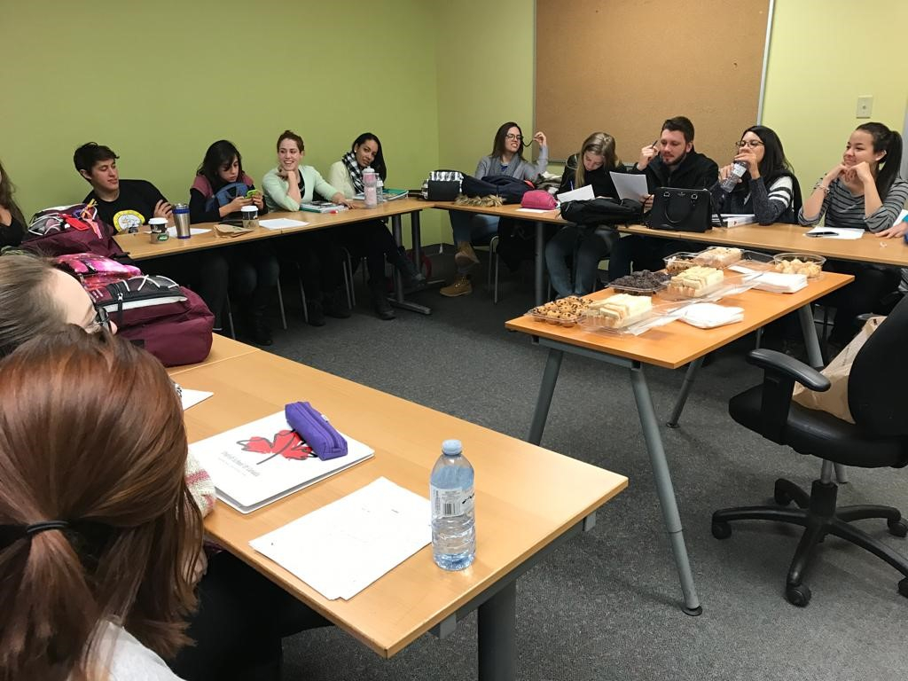 Programa Acadêmico de Inglês para áreas da saúde em Toronto está com as matrículas abertas