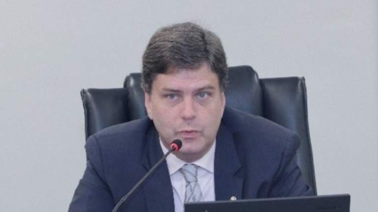 Bolsonaro nomeia Georges Seigneur como novo procurador-geral do MPDFT