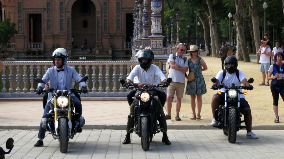 Passeio de moto pela Espanha. Foto: Carlos Patrício