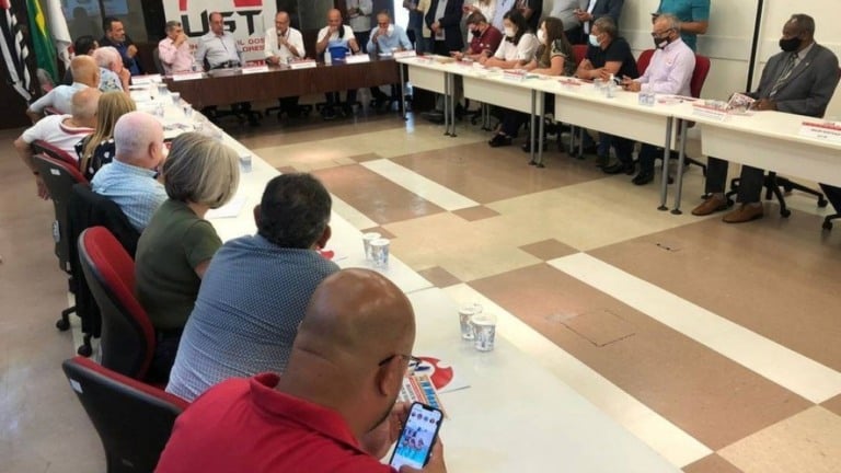 Alckmin faz elogios a Lula: "Experiente e conhece problemas do país"