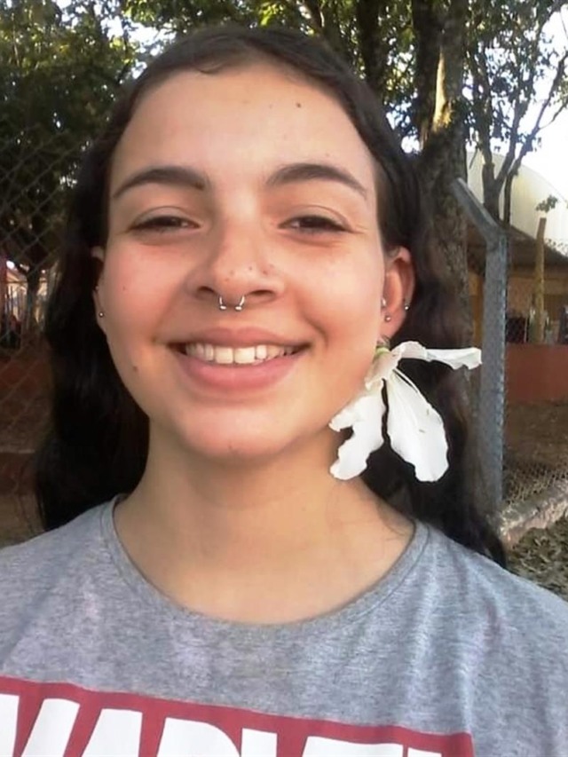 Família procura informações sobre jovem após dias sem contato em Marília