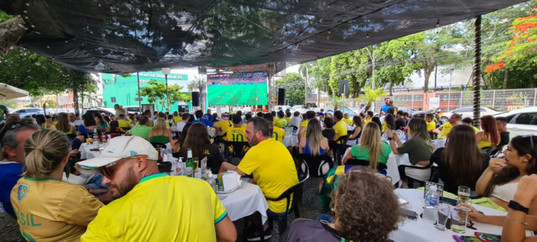 Fotos - Torcida embala Chaplin em Marília; segunda-feira tem mais