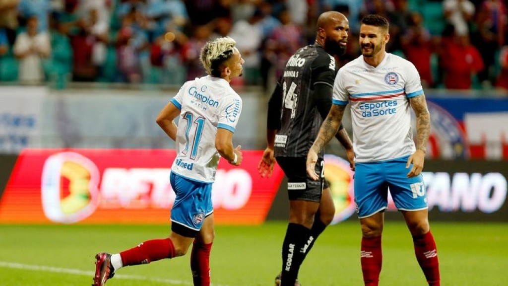 Bahia elimina o Santos e avança na Copa do Brasil