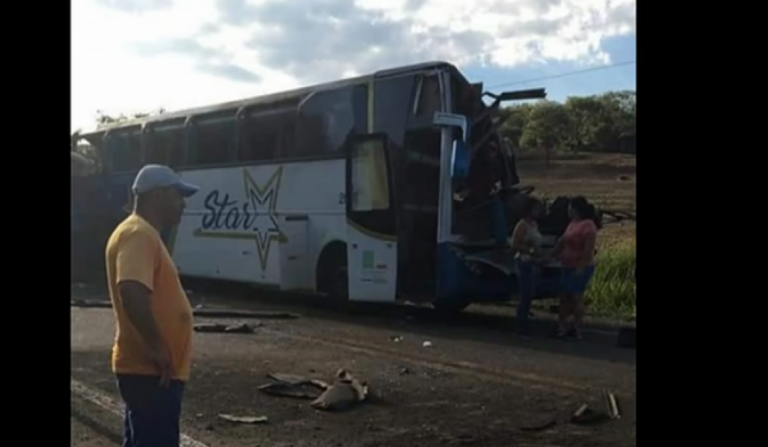 Tragédia na estrada - acidente tem 40 mortes no interior paulista