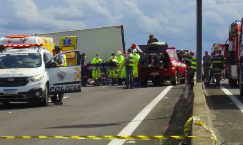 Campanha pede doação de sangue para policial envolvido em acidente em Marília Campanha pede doação de sangue para policial envolvido em acidente em Marília