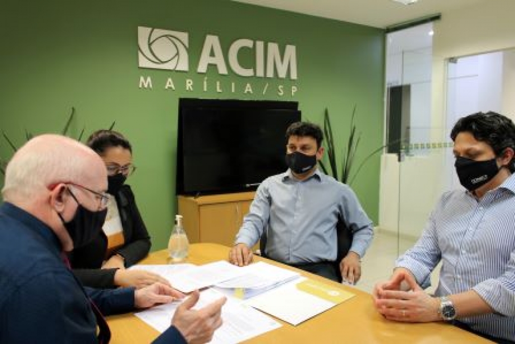 Candidato único, Adriano Martins será reeleito presidente da Acim por aclamação Candidato único, Adriano Martins será reeleito presidente da Acim por aclamação