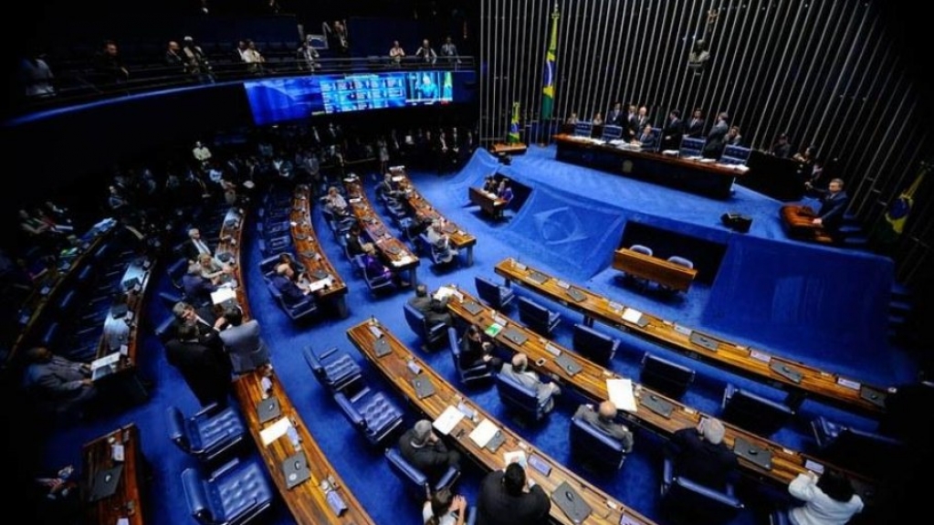 Votação da reforma do IR no Senado ficará para 2022, diz relator