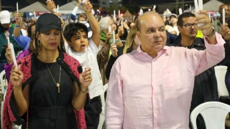 Agência Brasília Festa de Pentecostes emociona multidão de fieis no Taguaparque