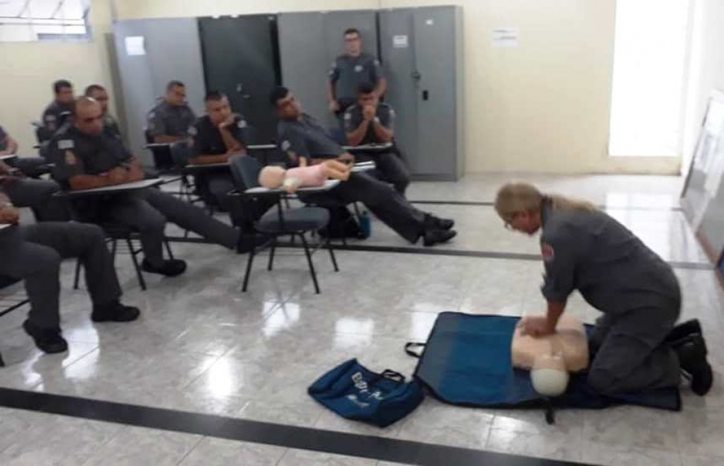 Sargento Alan Fabrício durante atividade de treinamento no Batalhão da PM em Marília – Reprodução/Facebook