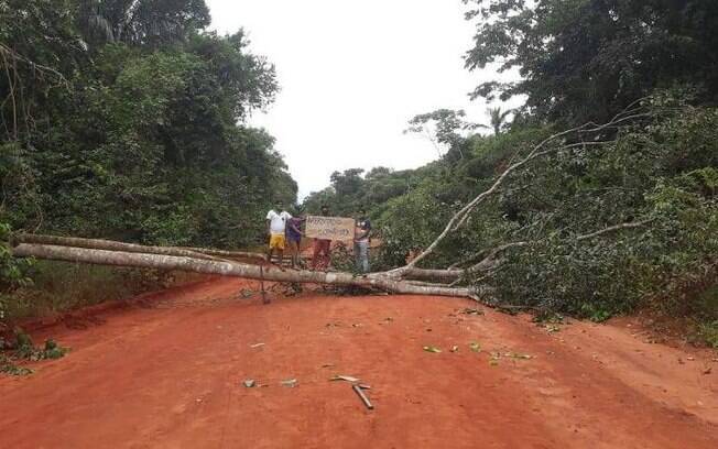 Bloqueio em acesso ao Xingu%2C no Mato Grosso