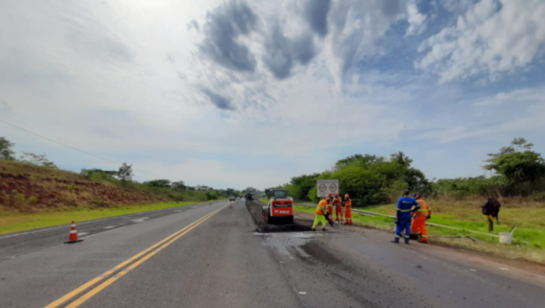 Obras mudam trânsito na rodovia SP-294 entre Marília e Pompéia