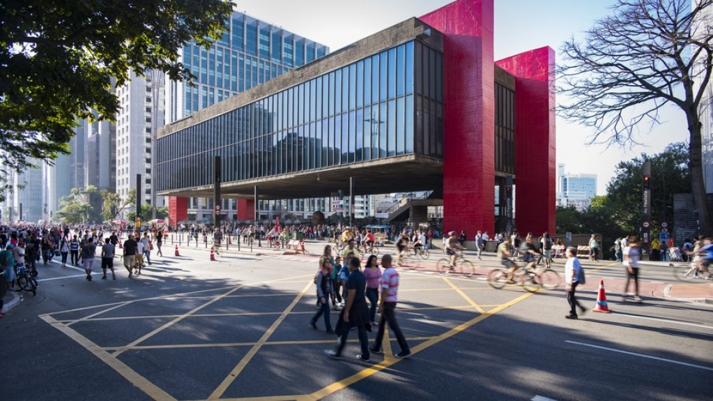 Avenida Paulista será reaberta aos domingos Avenida Paulista será reaberta aos domingos