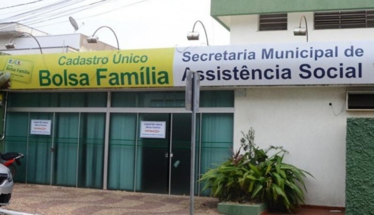 Procura por auxílio emergencial congestiona linhas do Cadastro Único em Marília