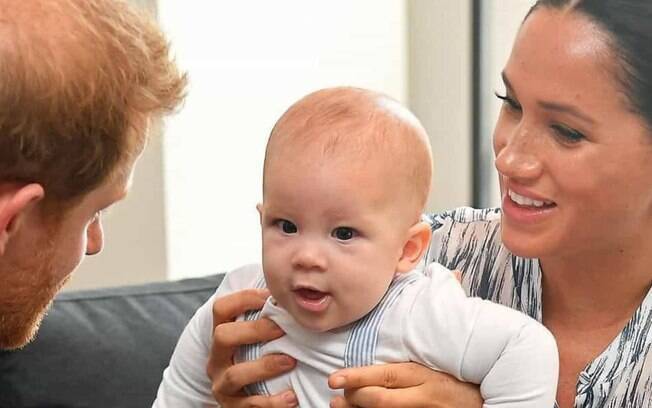 Harry, Meghan Markle e Archie