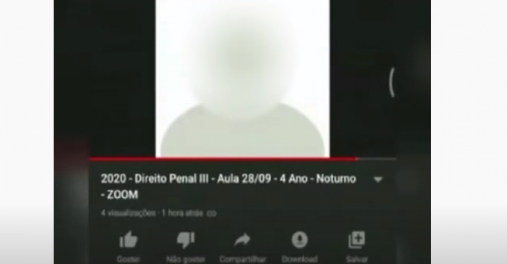 Aula vira polêmica - "Estou sem roupa", diz aluna; "abre a Câmera" pede professor
