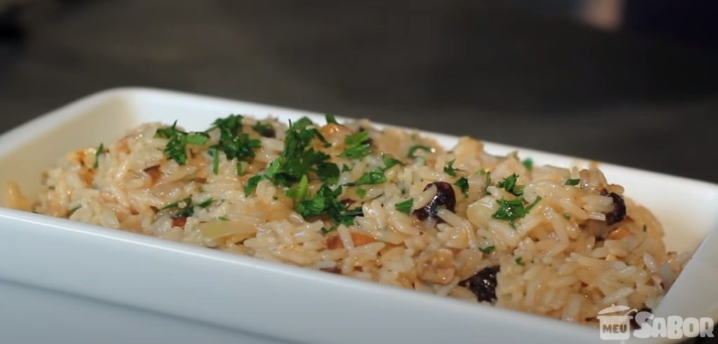 Aprenda a fazer Arroz Agridoce com Castanhas