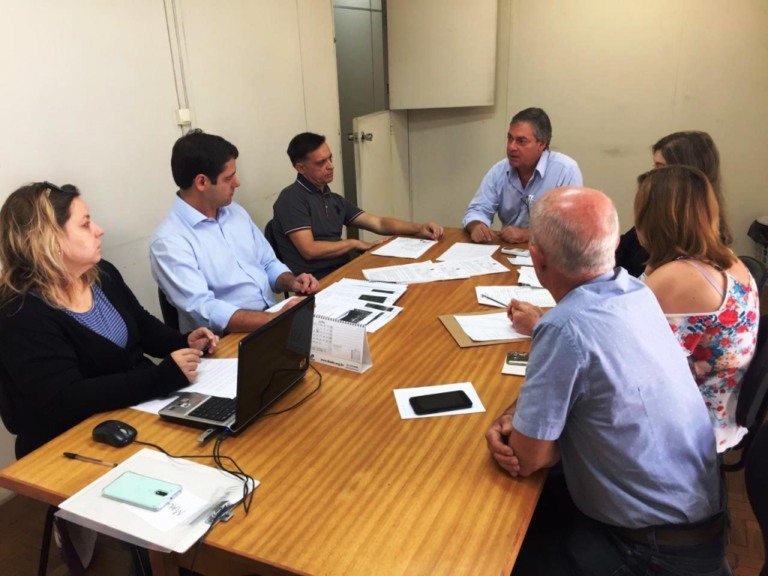 Técnicos analisam sete bairros para regularizar lotes informais em Marília