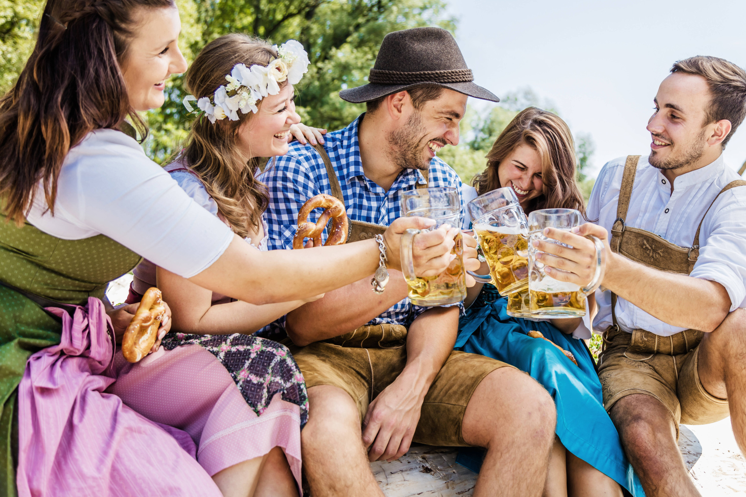 Quaisquer compras que você e seus amigos fizerem no Oktoberfest Blumenau serão pagas com o Oktober Karte. Foto: shutterstock 