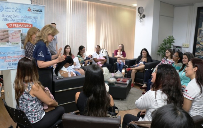 Encontro une famílias doadoras e receptoras de leite humano em Marília