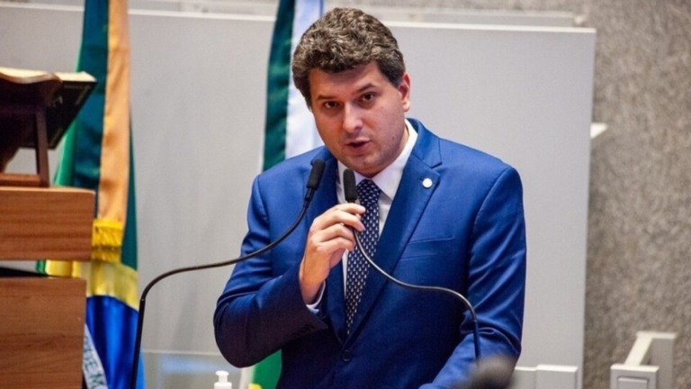 Caio Barbieri Planos de saúde são proibidos de excluir pacientes autistas