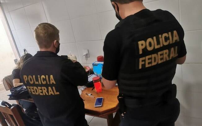 polícia federal fraude auxílio