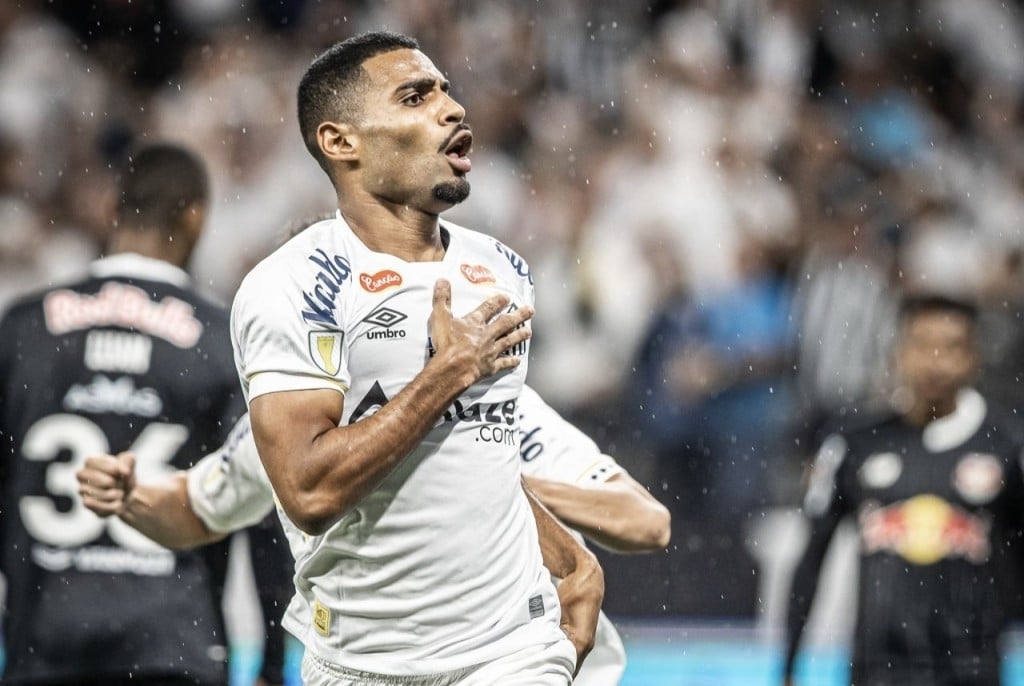 Santos vence o Red Bull Bragantino e se classifica para final do Paulistão