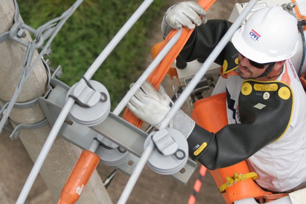 Curso gratuito da CPFL oferece 32 vagas para formação de eletricistas