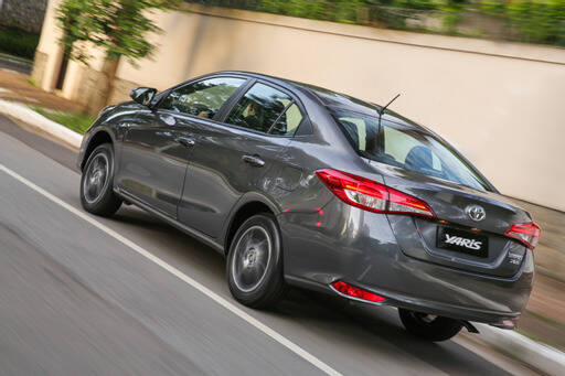 Toyota Yaris Hatch e Sedan. Foto: Divulgação