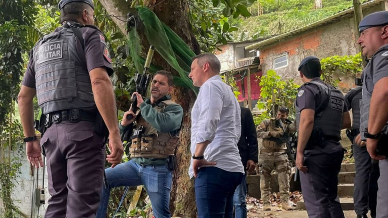 Divulgação/Polícia Civil SP Operação acontece no litoral paulista após a morte de um soldado da Rota no fim de julho