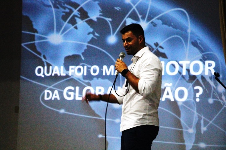 Encontro em Marília discute redução de burocracia e custos para exportações