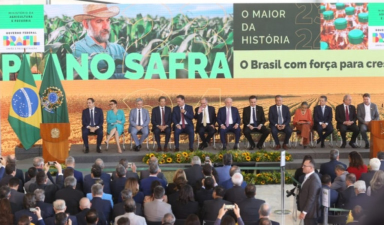 Plano Safra 2023/2024 terá apenas 364,22 bilhões, culpa dos juros altos