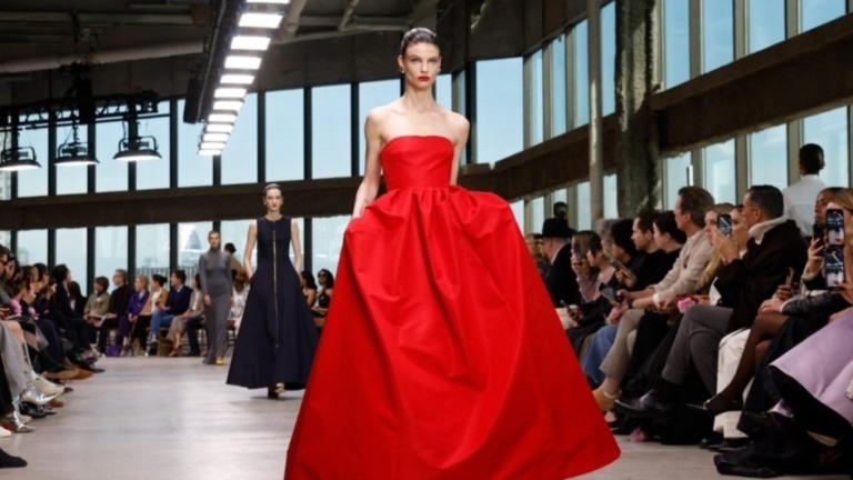 Beatriz Lima Leal Carolina Herrera anuncia destino de resort 2025
