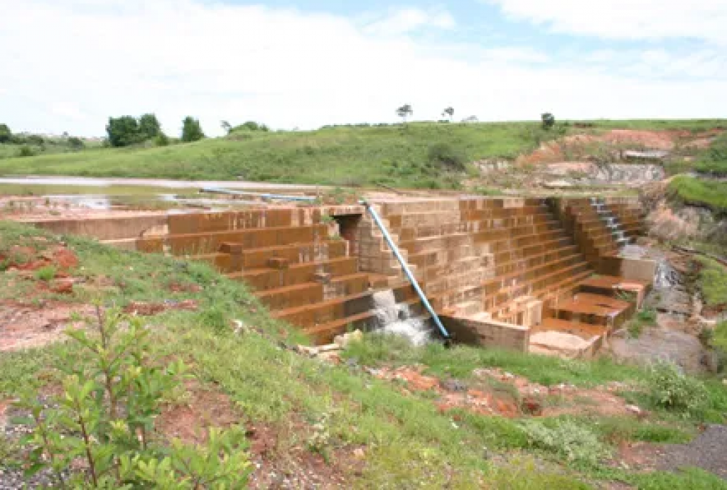 MPF cobra projetos para oferta de água na zona norte após abandono de barragem; prevê multa