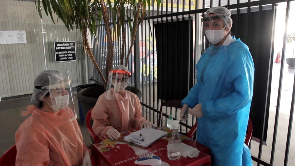 Cursos de saúde da Unimar fazem barreira sanitária na Rodoviária de Marília