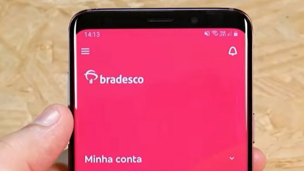 Bradesco caiu: aplicativo fica fora do ar nesta sexta-feira