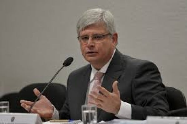 Advogadas pedem impeachment de Rodrigo Janot