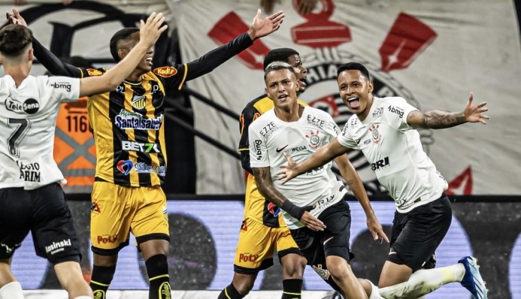 Corinthians bate Novorizontino e vai à 19ª final da Copinha