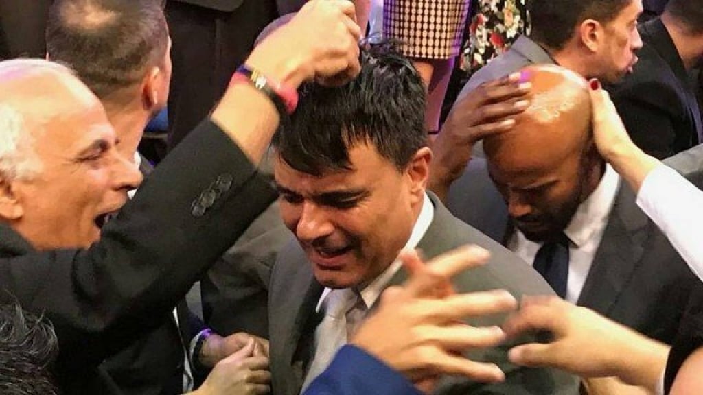 Guilherme de Pádua vira pastor evangélico em Minas Gerais