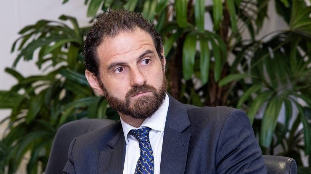 Economistas apontam despesas ineficientes que ameaçam teto de gastos Economistas apontam despesas ineficientes que ameaçam teto de gastos