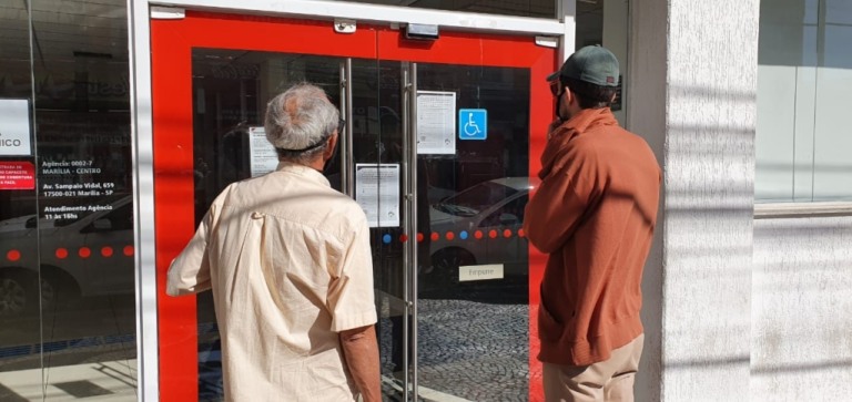 Vigilância notifica 60% de agencias bancárias em Marília; Bradesco fechou para limpeza