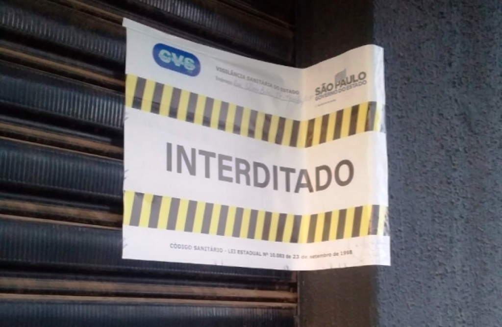 Fiscalização interrompe festa infantil e autua trailers e lanchonete em Marília
