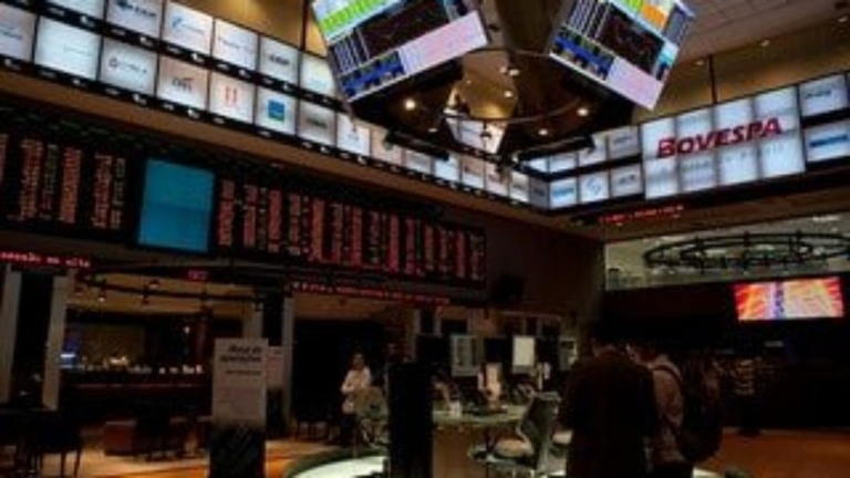 Bolsa cai após divulgação da maior inflação em março desde Plano real