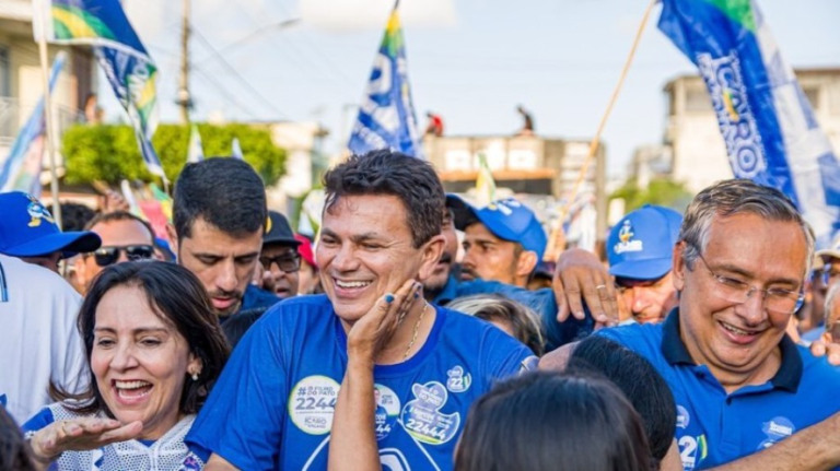 Candidato inelegível lidera pesquisas para o governo de Sergipe