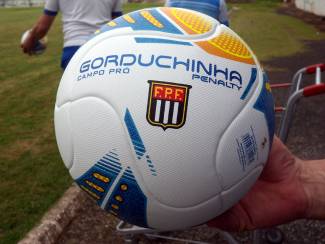 Gorduchinha, a bola do Paulistão, começa a ser usada no MAC