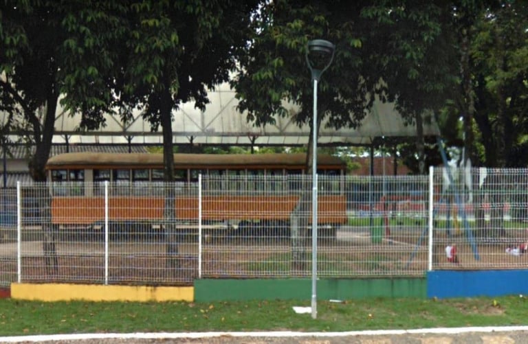 Troca de professores vira polêmica na tradicional Emei Monteiro Lobato