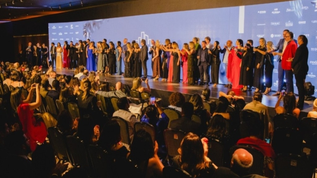 Redação GPS Metropolitano celebra sucesso em Brasília com evento de premiação