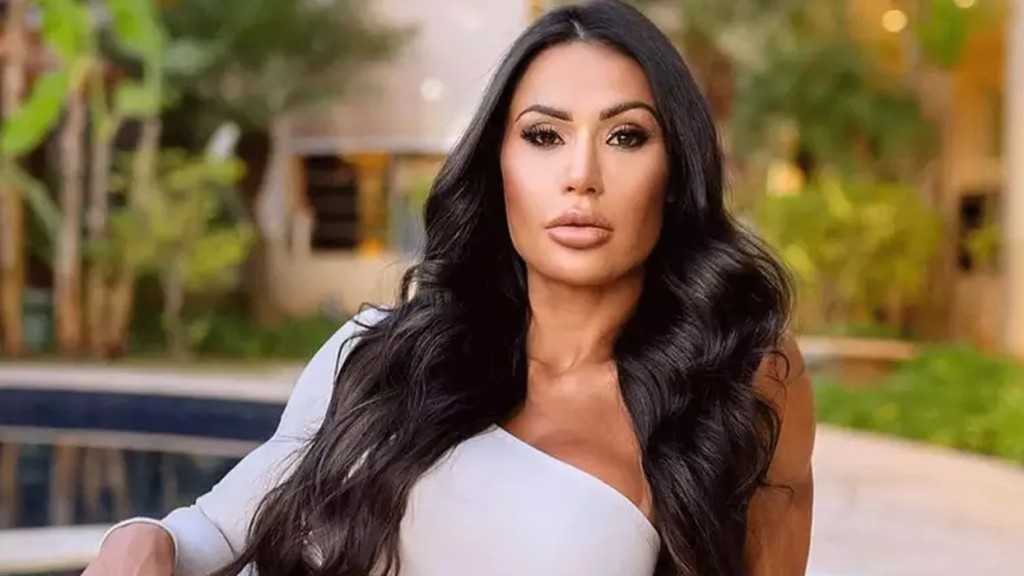 Gracyanne se decepciona com Belo após o divórcio e toma decisão: ‘Não volto pra casa’ Gracyanne se decepciona com Belo após o divórcio e toma decisão: ‘Não volto pra casa’