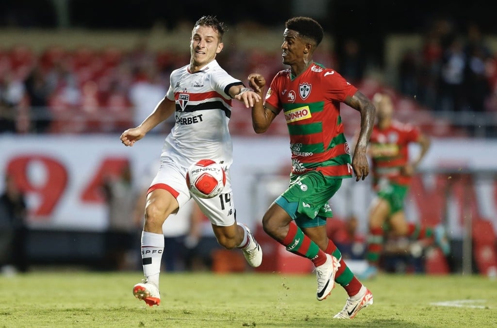 São Paulo vence a Portuguesa e conquista segunda vitória no Campeonato Paulista