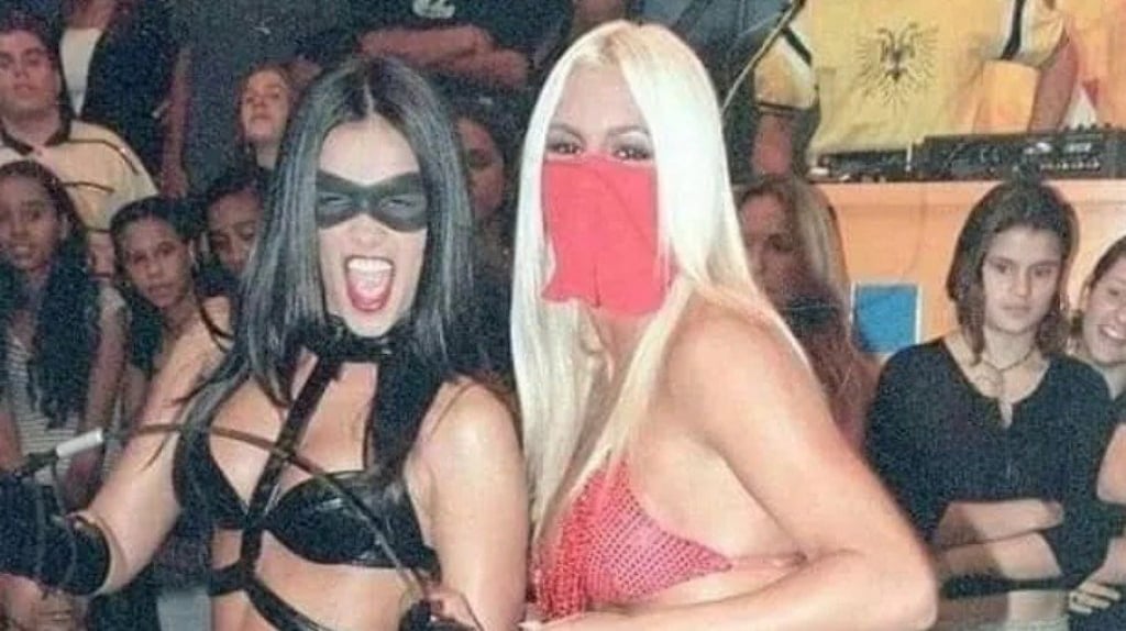 Ex-feiticeira, Joana Prado se arrepende de ensaios sensuais Ex-feiticeira, Joana Prado se arrepende de ensaios sensuais