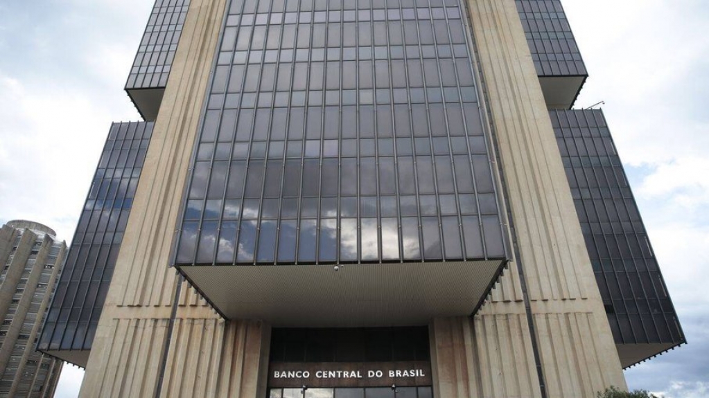Greve impacta entrega de dados do Banco Central para cálculo do PIB